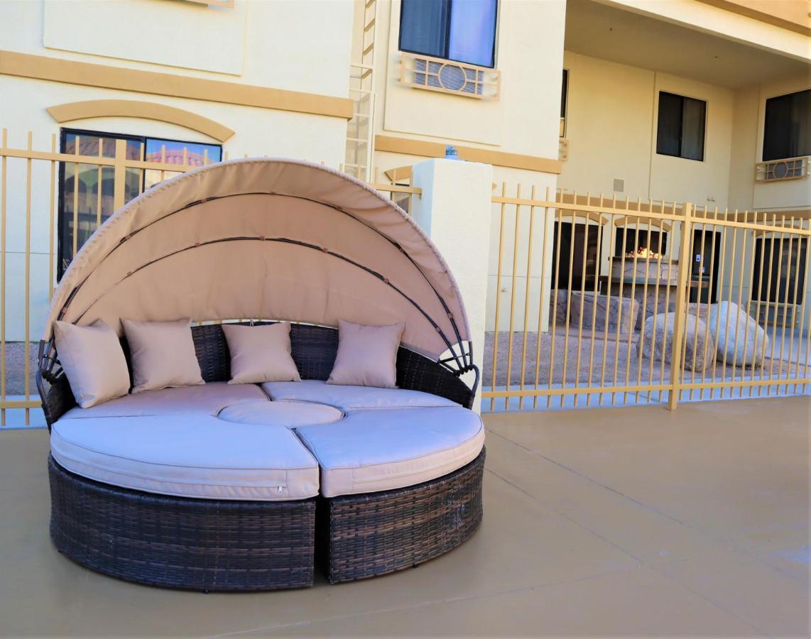 Oasis Inn And Suites 29 Palms Hotel Joshua Tree National Park Twentynine Palms Ngoại thất bức ảnh